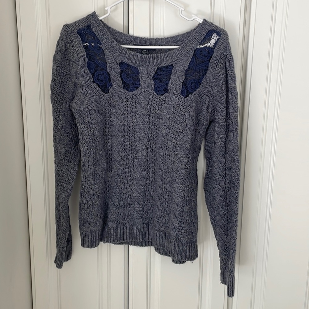 Women’s American Eagle Medium Blue Sweater